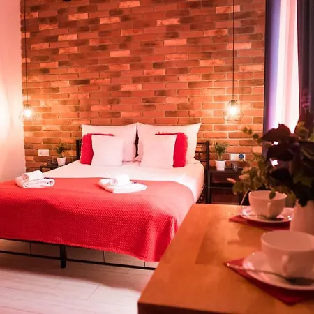 Δωμάτια σε οικογενειακή κατοικία Cztery Katy Zator Energylandia